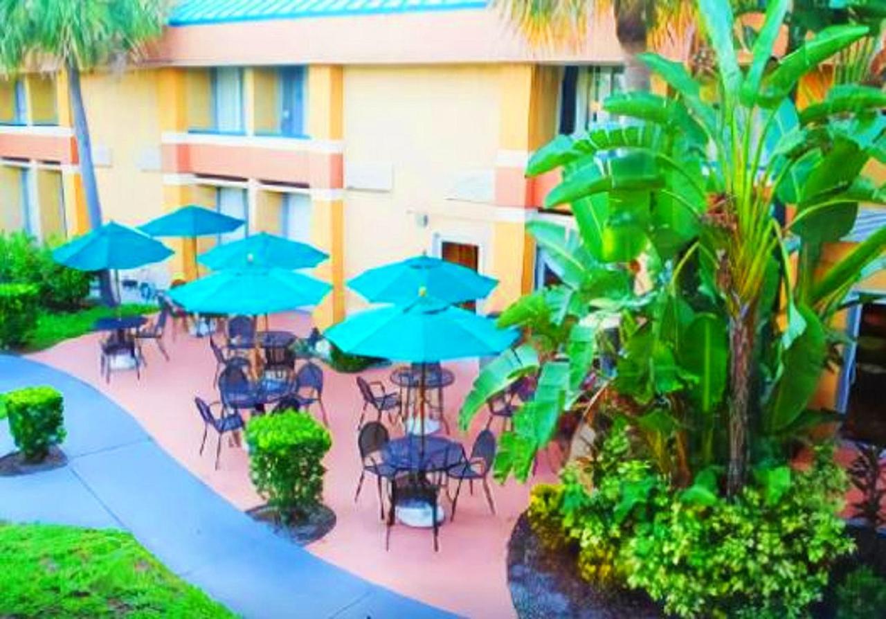 Bposhtels Orlando Florida Mall Экстерьер фото